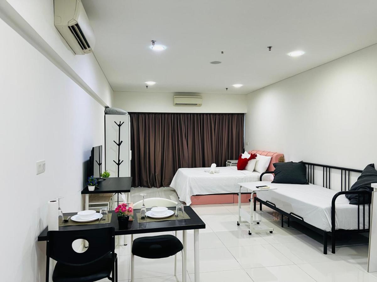 Mercu Summer Suites Klcc By Sweet Home Kuala Lumpur Exteriör bild